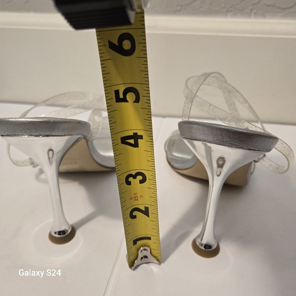 Marc Fisher Silver Clear Calisty Open Almond Toe Strappy Heeled Sandals Size 7.5 - Picture 5 of 8